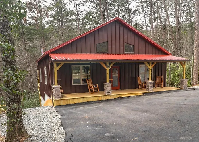 Cozy Bear Cabin #1
